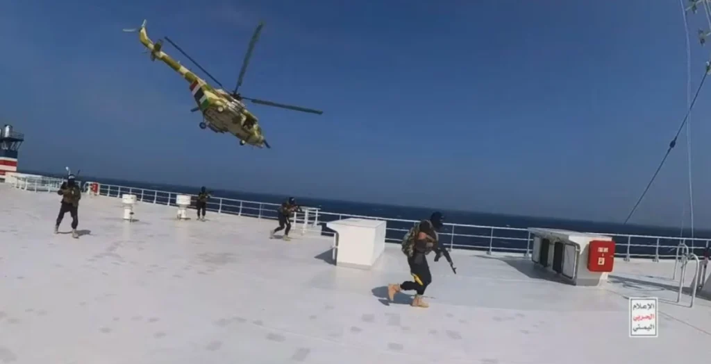 قيادي بجماعة الحوثي يكشف: تلقينا “إغراءات” من واشنطن مقابل وقف هجماتنا المساندة لقطاع غزة