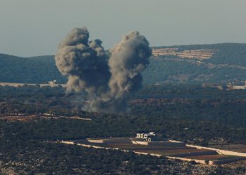 إعلام إسرائيلي: الحكومة تجاوزت نقطة اللاعودة للتصعيد بالشمال.. وقائد عسكري يقترح منطقة عازلة جنوب لبنان