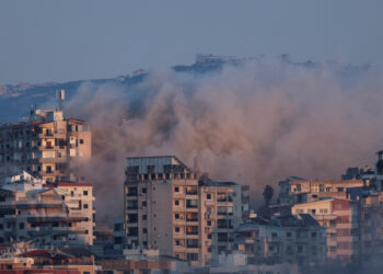 جهود دولية لوقف القتال في لبنان وغزة: مقترحات أمريكية فرنسية جديدة