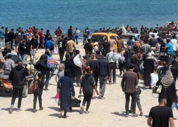 43 شهيدًا في غزة.. ومشاهد من كاميرا طائرة مسيرة إسرائيلية تكشف انتهاكات جنود الاحتلال