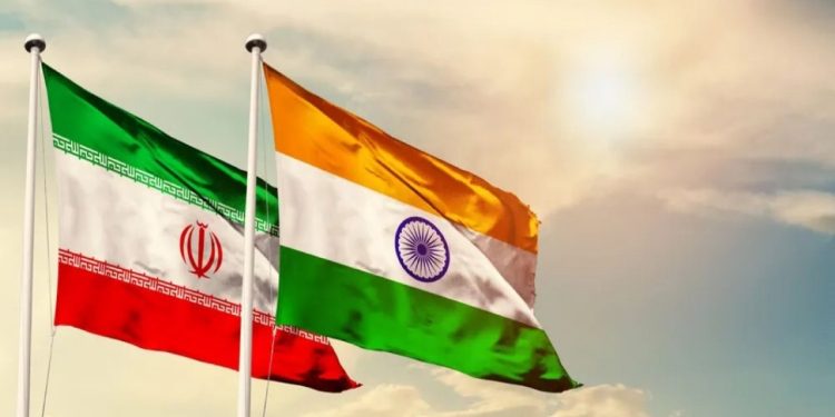 بسب منشور خامنئي.. أزمة بين الهند وإيران