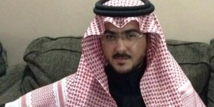 بسبب قطر.. حكم  قاس بالسجن في السعودية ضد رسام كاريكاتير