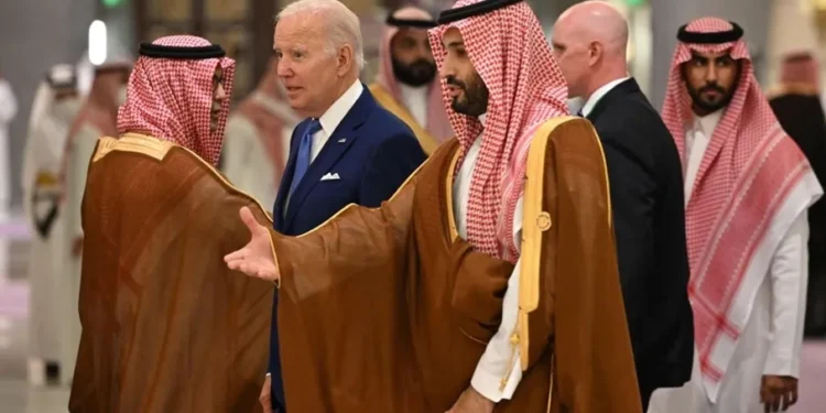 واشنطن والرياض تبحثان اتفاقاً أمنياً كبيراً دون تطبيع مع إسرائيل