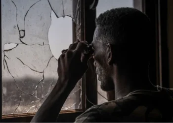 الجيش السوداني يقترب من استعادة القصر الجمهوري.. معارك طاحنة ترسم مستقبل الخرطوم