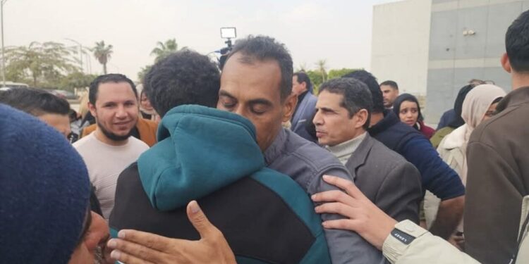 بالتنسيق مع السلطات المحلية.. تحرير مصريين مختطفين من الدعم السريع في السودان