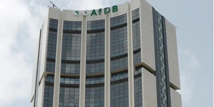 الموريتاني سيدي ولد التاه رئيسًا جديدًا للبنك الأفريقي للتنمية بعد منافسة قوية في أبيدجان